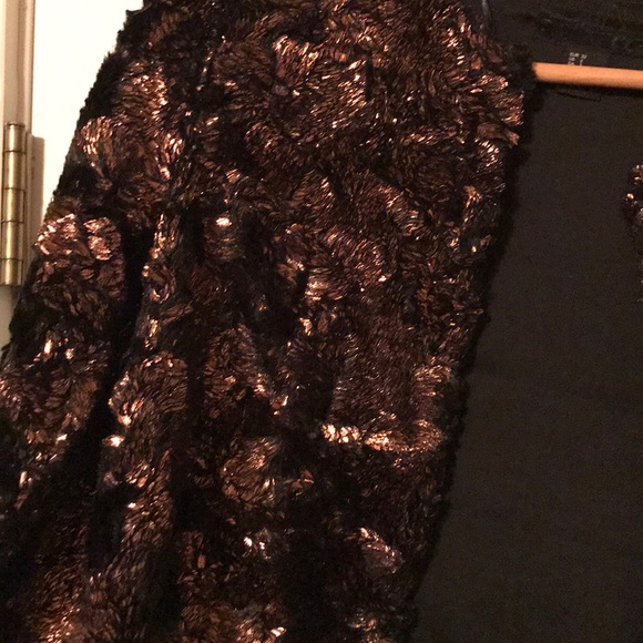 H&M Holiday Jacket - Picture 2 of 4